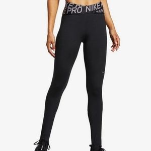Nike intertwist black leggings XS